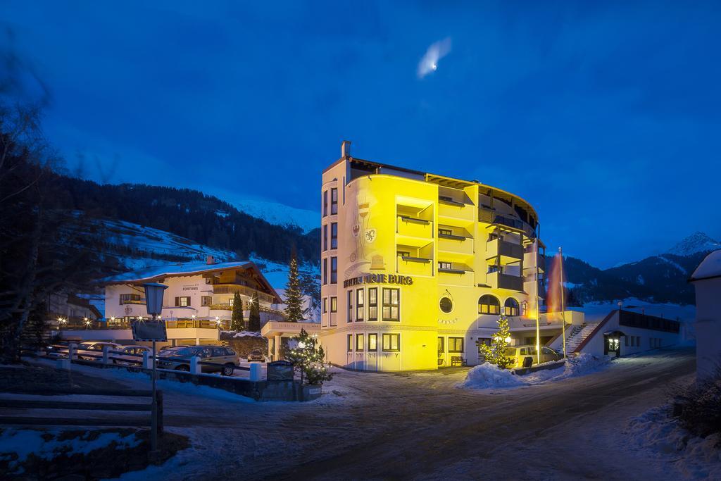 Hotel Neue Burg Nauders Buitenkant foto
